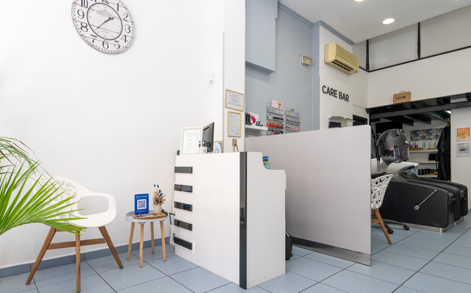  Contactar con Peluquería Amarna en Ourense